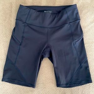 Excellent (like new) athleta shorts